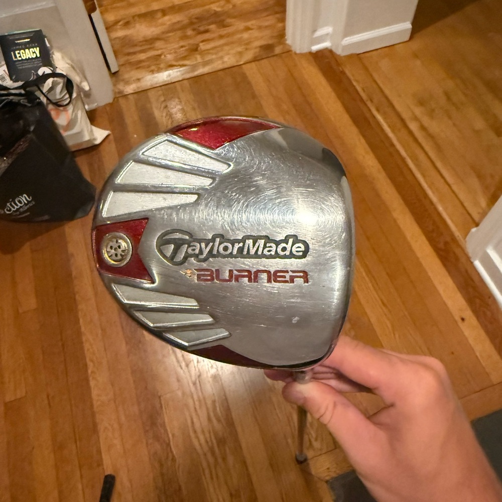 Pre-owned TaylorMade Burner Driver with new Golf Pride grip